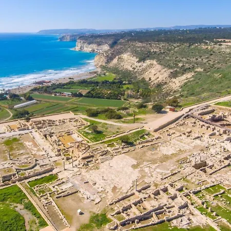 Villa Rallo Paphos